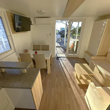 Ferienhaus Floating House Sunset Joy Portorož